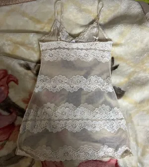 Medium Creme lace no brand camis thumbnail 2