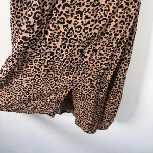 Reformation‎ Lena Leopard Print Open Back Mini Dress Tan Black Slit Womens 2 thumbnail 5