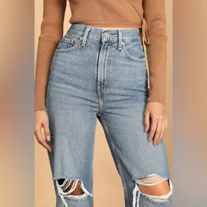 Levi's High Loose‎ Denim Distressed Wide Leg Jeans in Medium Wash Size 25 thumbnail 3
