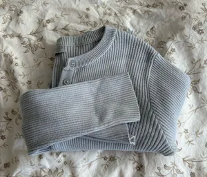Brandy Melville Cropped ribbed baby blue sweater thumbnail 3