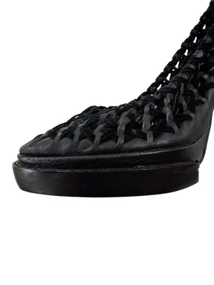 NWT Jeffrey Campbell Black Leather Woven Cutout Platform Stiletto Pumps Size 7 thumbnail 3