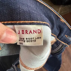 Women's Blue Jeans thumbnail 3