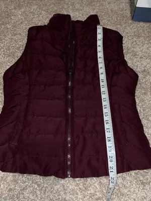 Aeropostale Women's Burgundy Quilted Puffer Vest thumbnail 5