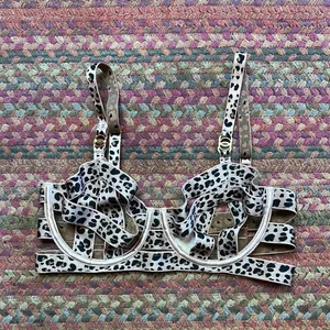 Victorias Secret Very Sexy Unlined Demi Bandage Strappy Sexy Bra thumbnail 2