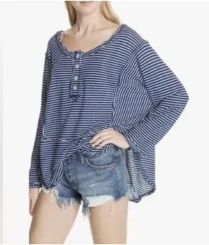 We The Free People S Small Hong Kong Henley Top Navy Striped Raw Hem Boho Beachy thumbnail 1
