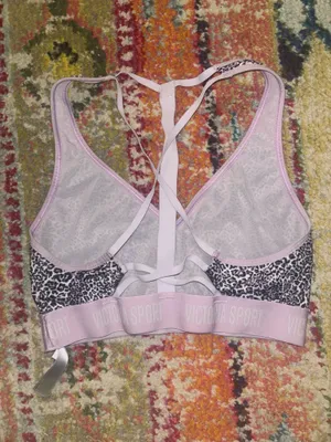 Victoria’s Secret sports bra thumbnail 2