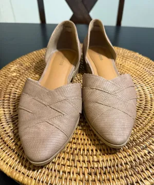 Maurices Shelby Tan Textured d'Orsay Pointed Toe Flats Women 9M Crisscross Strap thumbnail 1