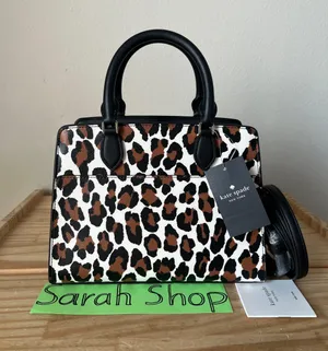 Purse thumbnail 2