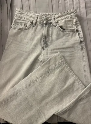 ZARA Mid-Rise Jeans Straight-Leg thumbnail 3