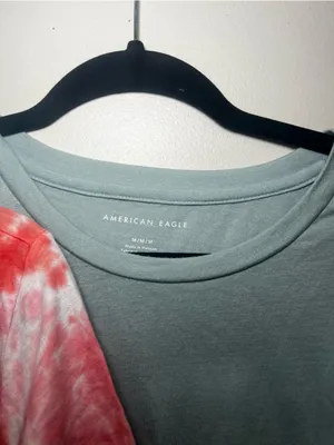 BUNDLE OF 2- Aerie/AE Tops thumbnail 3