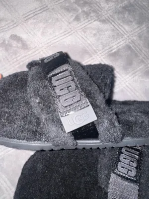 UGG Women Black Fluffy Slippers Sheepskin with adorable straps size 7 thumbnail 6