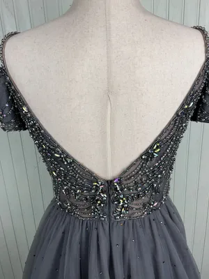 Sherri Hill 51450 Dress Off Shoulder Beaded Bodice Tulle Skirt Ball Gown Size 6 thumbnail 12
