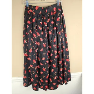 NWT Maeve Anthropologie Black Red Floral Wide Leg Pleated Culottes Pants Small thumbnail 2
