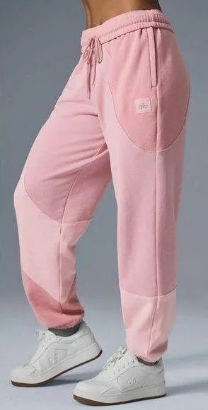 ALO Yoga NWOT Make Waves Sweatpants Sunset Pink Tonal Special Edition color M thumbnail 1