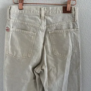 Urban Outfitters BDG Slim Straight Neutral Denim Jeans 26 thumbnail 6