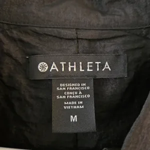 Athleta Button Front Nylon Shirt Black Women’s Medium Oversized Lightweight NWOT thumbnail 2
