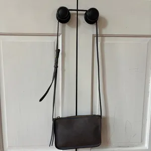 Madewell The Simple Crossbody Leather Bag Small Rectangle Purse Distressed Blue‎ thumbnail 9