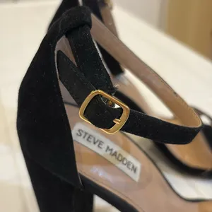 Steve Madden Carrson Block heels Black Suede thumbnail 3