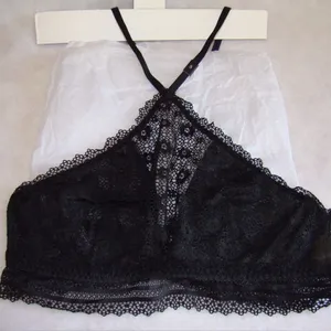 Victoria’s Secret Black High Neck Floral Lace Bralette Bra Size Small thumbnail 5