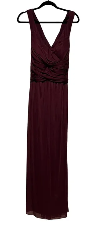 David's Bridal Sleeveless V-Neck Ruched Mesh Maxi Dress Size 16 Bridesmaid thumbnail 1