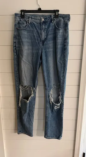 American Eagle Jeans thumbnail 1