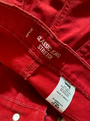 Levi's Vintage High-Waisted Shorts thumbnail 4