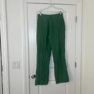 Zara Green Linen Wide Leg Pants High Waisted Frayed Hem Trousers Medium breezy thumbnail 3