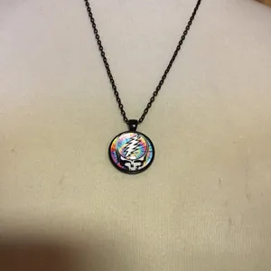 Grateful Dead tie dye steal your face necklace thumbnail 2