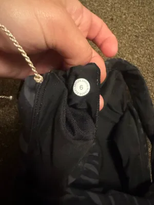 Lululemon Tank thumbnail 3