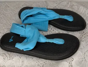 Sanuk cloth twist blue flip flop sandals sz 7 thumbnail 1