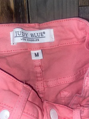 Judy Blue Pink High-Rise Denim Shorts size M thumbnail 2