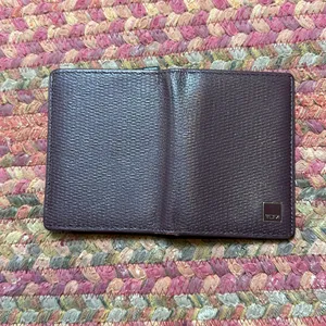 Tumi Monaco Gusseted Card Case Maroon Black Fold Id Wallet thumbnail 4