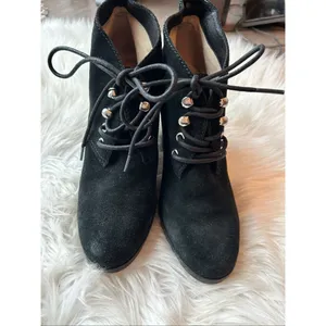 Michael Kors Suede Black High Heeled Elliot Boots Retailed $189 size 8 M suede thumbnail 3