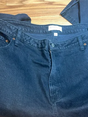 Abercrombie & Fitch Women's Straight Dark Blue Jeans thumbnail 2