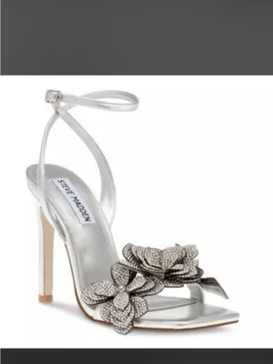 NWOT Steve Madden Ulyana metallic silver rhinestone floral heels summer party thumbnail 4