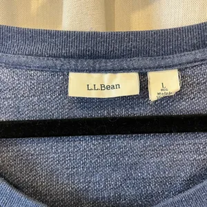L.L. Bean Two-Tone Blue Scoop Neck Pullover Sweater thumbnail 2