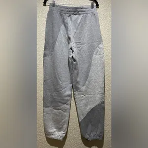 ALO Yoga NWOT Make Waves Sweatpants Joggers Athletic Heathered Grey Tonal Size S thumbnail 9