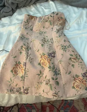 Pretty Little Thing Dress Mini thumbnail 1