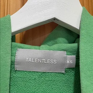 TALENTLESS Size XS Green Hooded Sweatshirt thumbnail 3