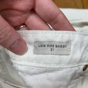 PacSun Low Rise Baggy White Distressed Wide Leg Jeans Womens Size 31 860SP241973 thumbnail 7