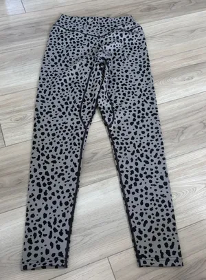 Balance Athletica Cloud Leggings Grey Black Animal Cheetah Print High Waist Med‎ thumbnail 1