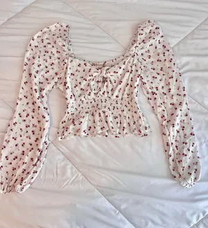 Altard State floral long sleeve crop thumbnail 1