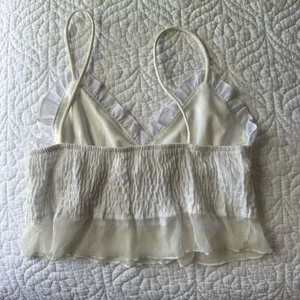 superdown White Crop Top thumbnail 4