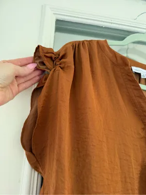 Gibson Latimer Rust Flutter Shoulder V-Neck Blouse thumbnail 2