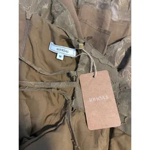 NWT Rihoas Olive Fit and Flair Mifi Dress Medium HOCO Game Day Prom Evening thumbnail 8