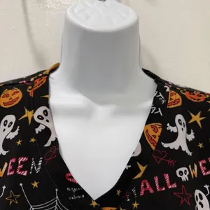 Scrub Top Womens Medium Black Halloween Ghost Pumpkin Print V Neck Tunic thumbnail 3