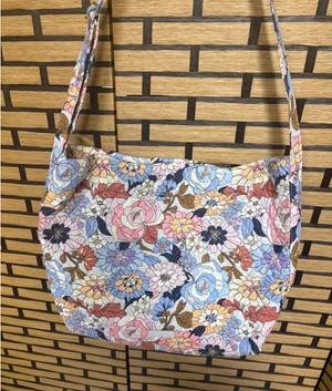 Vera Bradley Blue And Pink‎ Floral Crossbody Purse thumbnail 1