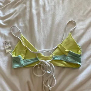 Bikini Top thumbnail 2