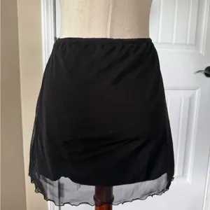 Brandy Melville‎ Black Mesh Overlay Mini Skirt Lettuce Trim Bow Detail One Size thumbnail 3