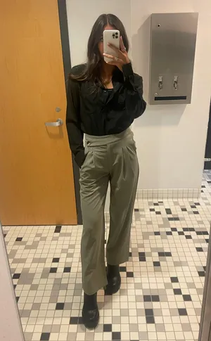 Princess Polly Asymmetric Green Pants thumbnail 3